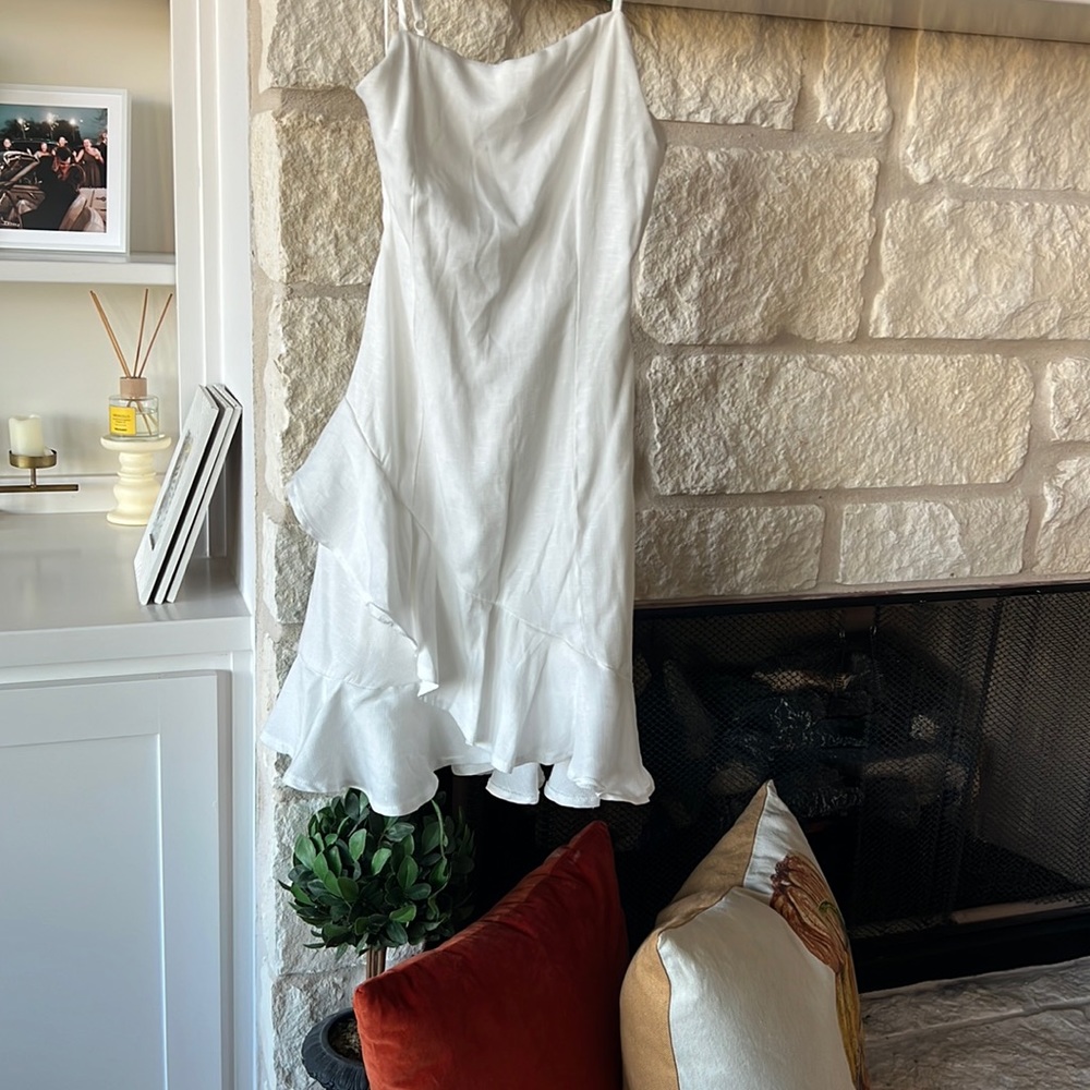 White mini sundress with ruffles and spaghetti straps open back with back zip XS